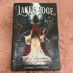 •HARDCOVER•✨LAKESEDGE  by LYNDALL CLIPSTONE✨